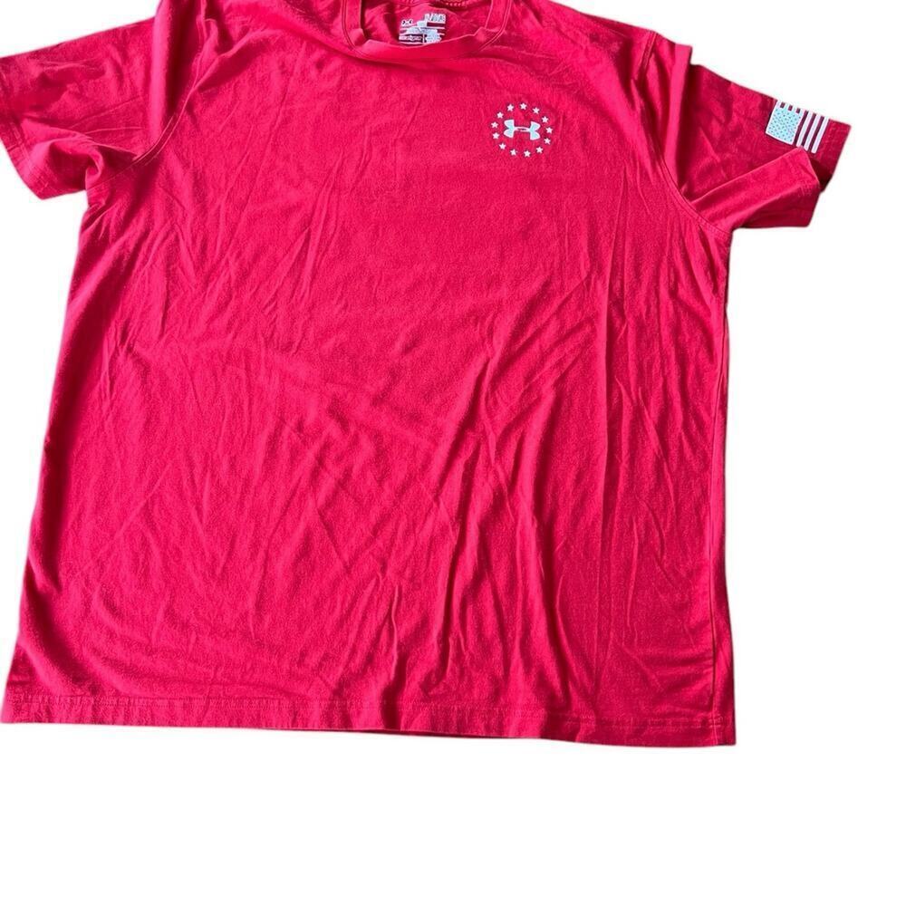 Under Armour men’s size XL, loose heat gear, short sleeve T-shirt